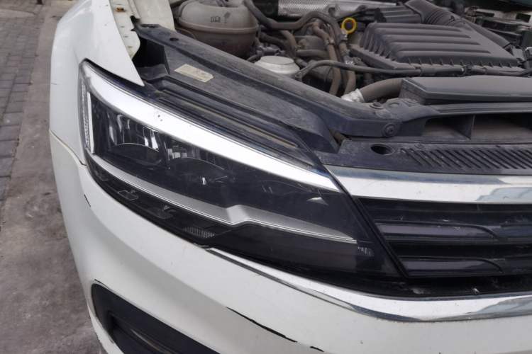 Used Volkswagen Lamando 2019 230TSI DSG Vision Edition China VI Standard
