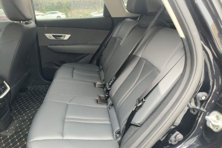 Used Dongfeng Aeolus Huge 2025 Mach Power 1.5T Luxury Version Left Rear Seat