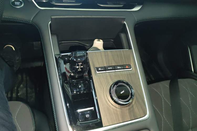 Used Geely Auto Monjaro L 2025 Dongfang Yao 2.0TD Automatic Jinzhao Edition