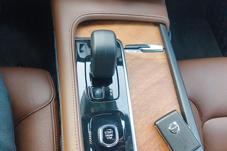 Used Volvo S90 2025 B5 Zhiyi Luxury Edition