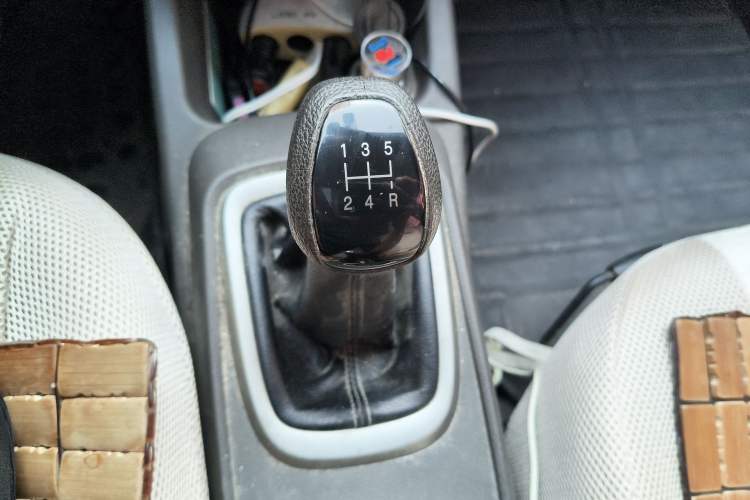 Used Chevrolet Sail 2015 Sail 3 1.3L Manual with Ideal Sunroof Edition
