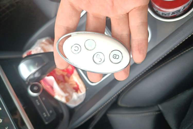 Used BYD Song MAX 2017 1.5T Automatic Smart Connect Elite 7-Seater