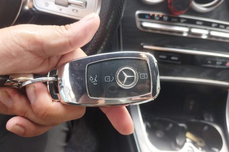 Used Mercedes-Benz C-Class 2019 C 260 4MATIC Coupe
