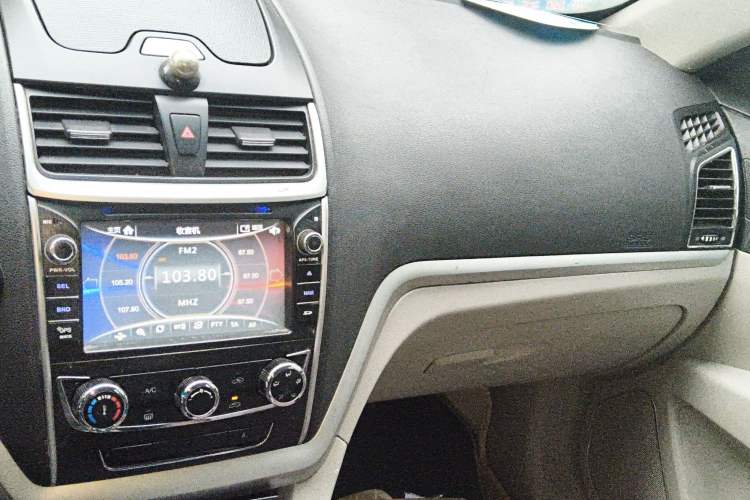 Used Geely Auto Emgrand 2016 Sedan 1.5L Manual Luxury Model