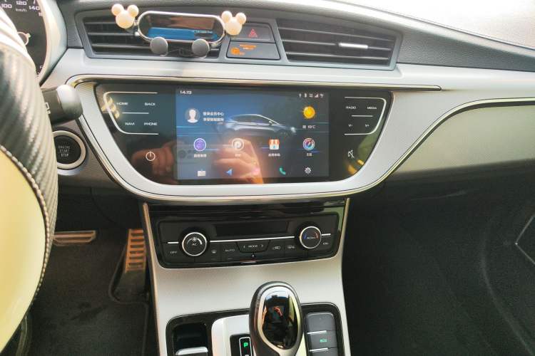 Used Geely Auto Emgrand GS 2018 Lingchao Edition 1.4T Automatic LingShang Smart Connectivity Model