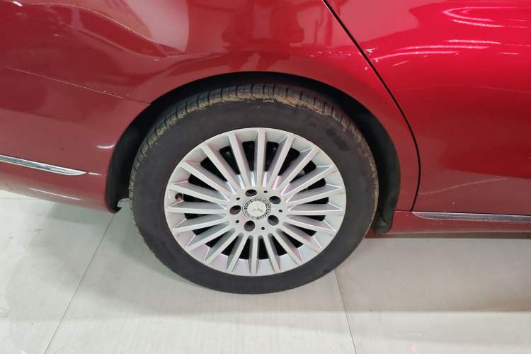 Used Mercedes-Benz C-Class 2016 C 180 L Right Rear Wheel Hub