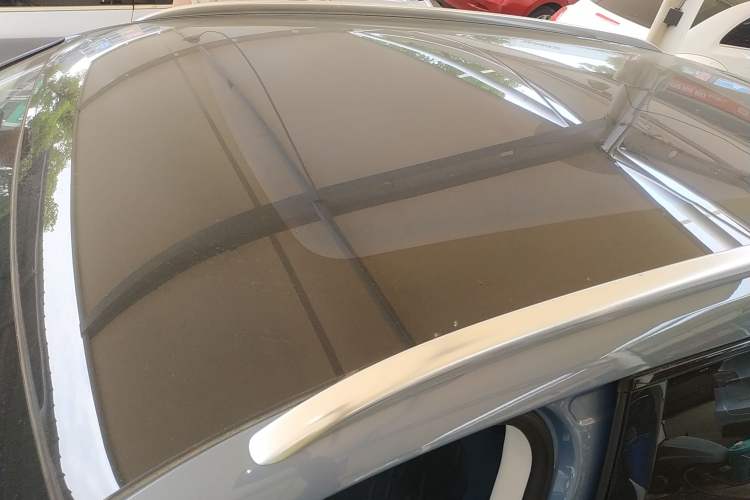 Used VOYAH FREE 2021 Two-Wheel Drive Standard Pure Electric City Edition Roof