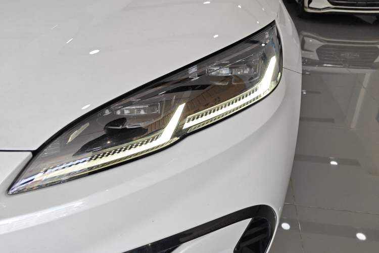 Used BYD Seal 06 New Energy 2024 DM-i 80KM Prestige Model Left Front Headlight