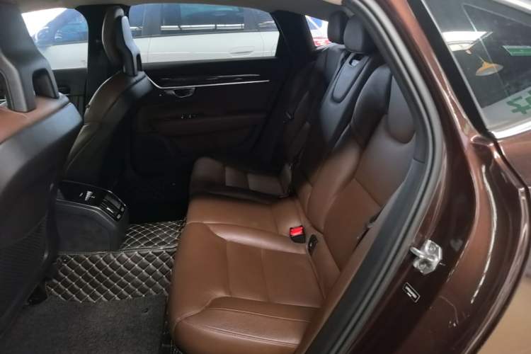 Used Volvo S90 2017 T5 Zhiyuan Edition