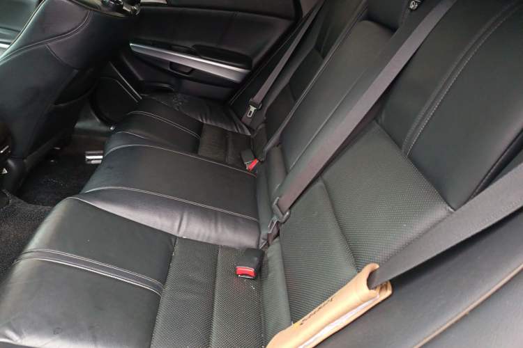 Used Honda Crosstour 2012 2.4L Luxury Edition Left Rear Seat