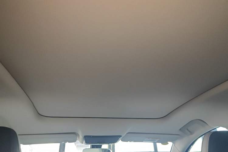 Used JETOUR Dashing 2025 1.5TD DCT Luxury Edition Headliner