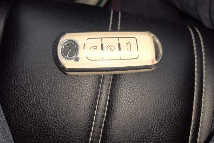 Used Mazda Atenza 2020 2.0L Blue Sky Fashion Edition