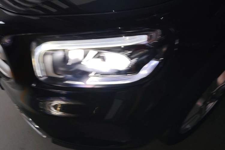 Used Mercedes-Benz GLB 2022 Refresh GLB 200 Dynamic Edition