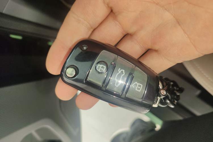 Used Chery QQ Ice Cream 2024 Restyled 170 km Sundae Vehicle Key