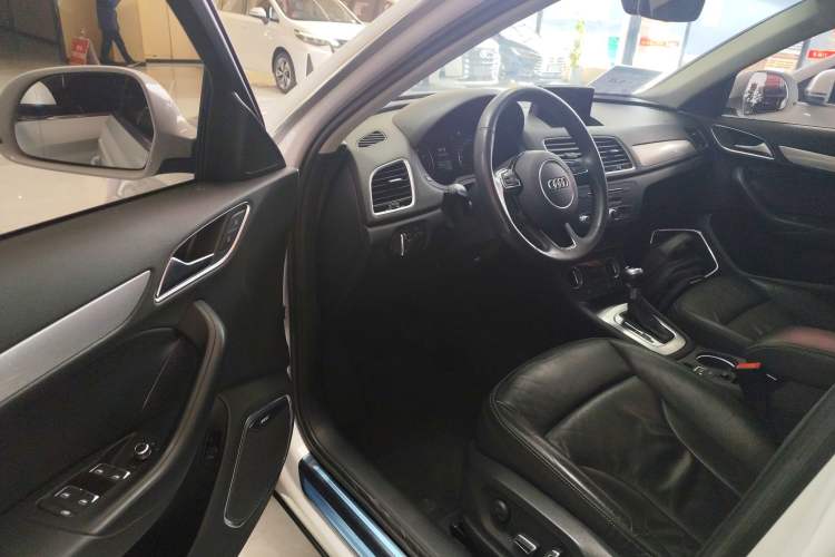 Used Audi Q3 2018 30th Anniversary Edition 30 TFSI Style Model