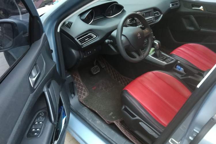 Used Peugeot 308S 2015 1.2T Automatic Shangchi Edition
