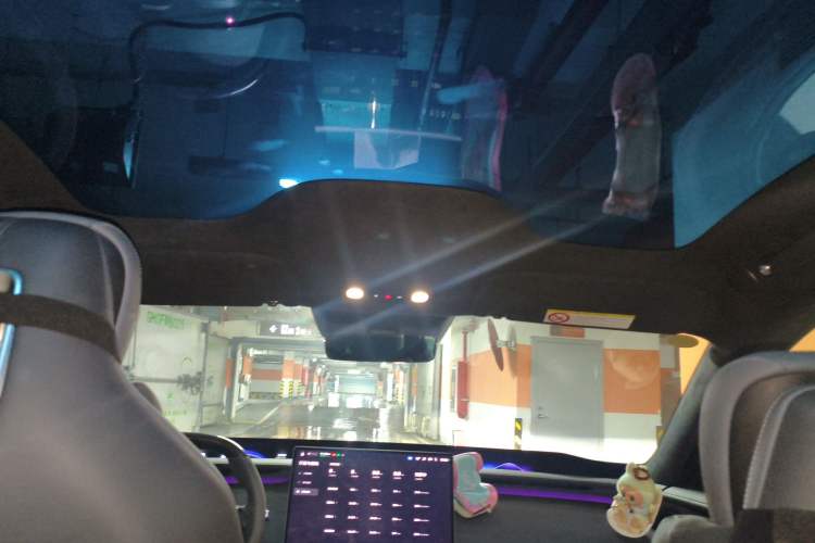 Used Xiaomi Auto YU7 2025 Ultra-Long Range High-Performance All-Wheel-Drive Max Edition
