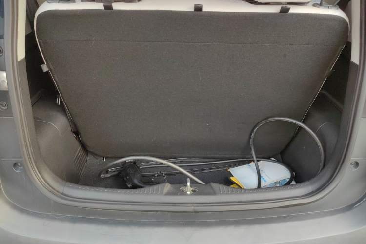 Used Chery Little Ant 2022 Sweet Pink Edition Low-Sugar Version Lithium Iron Phosphate 30 kW 301 km