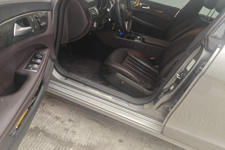 Used Mercedes-Benz CLS 2012 CLS 300 CGI
