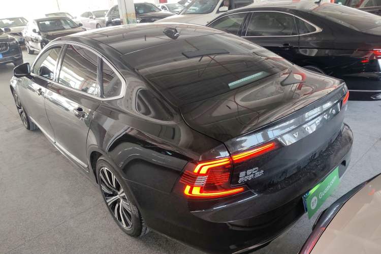 Used Volvo S90 2021 B5 Zhiyi Luxury Edition
