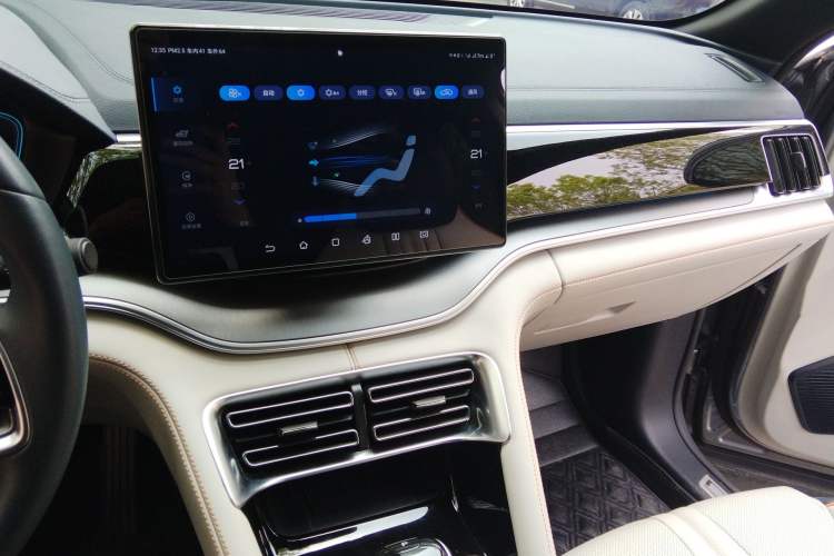 Used BYD Song PLUS New Energy 2021 DM-i 110KM Flagship PLUS Audio And AC Panel