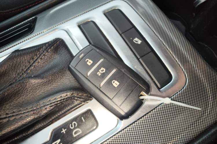 Used CHANGAN CS55 2017 1.5T Automatic Colorful Edition
