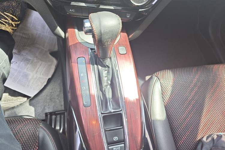 Used Honda XR-V 2017 1.8L EXi CVT Comfort Version
