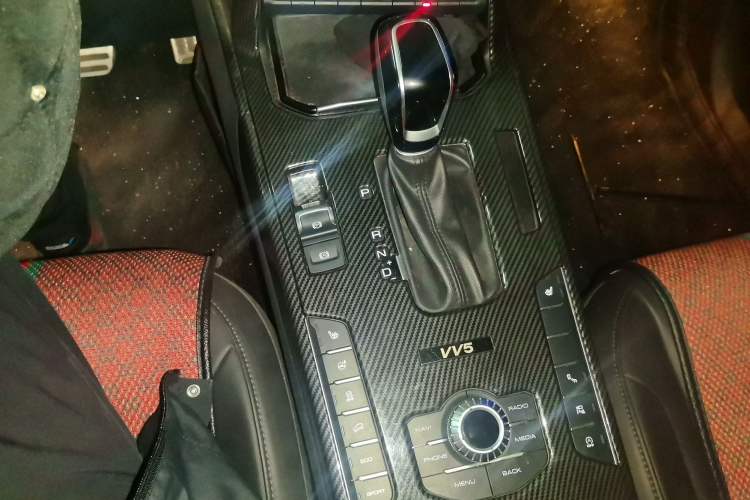 Used Wey VV5 2017 2.0T Ultra-Luxury Version