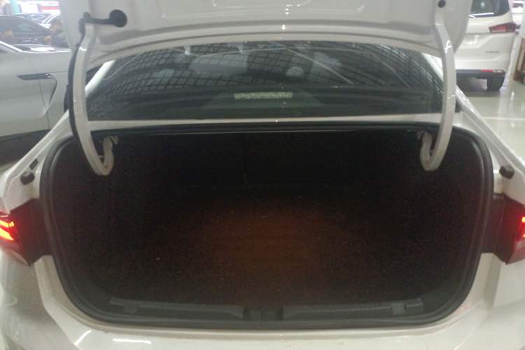 Used Volkswagen Lavida 2023 300TSI DSG Full-Comfort Edition