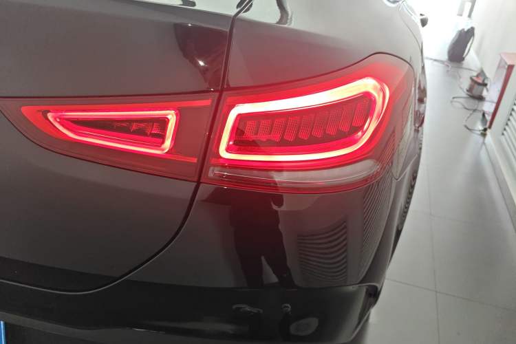 Used Mercedes-Benz GLE Coupe 2020 GLE 350 4MATIC Coupe SUV Fashion Model Right Rear Taillight