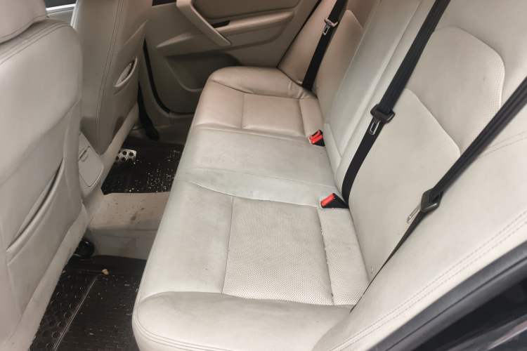 Used Geely Auto Emgrand 2014 Sedan 1.3T CVT Prestige Model Left Rear Seat