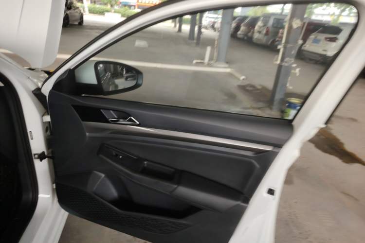 Used Volkswagen Bora 2020 1.5L Automatic Elite Version