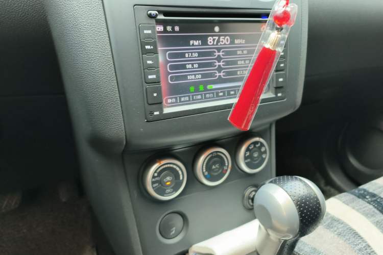 Used Nissan Qashqai 2010 20XFOUR Dragon CVT 4WD Audio And AC Panel