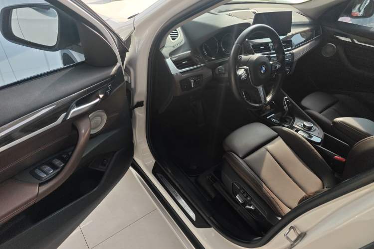 Used BMW X1 2022 xDrive25Li Luxury Model Driver Seat