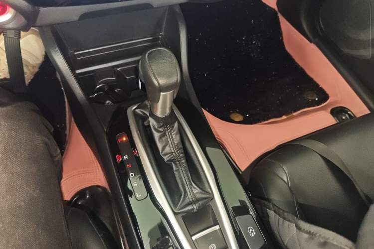 Used Honda Crider 2019 180 Turbo CVT Luxury Edition China VI Emission Standard Gear Lever