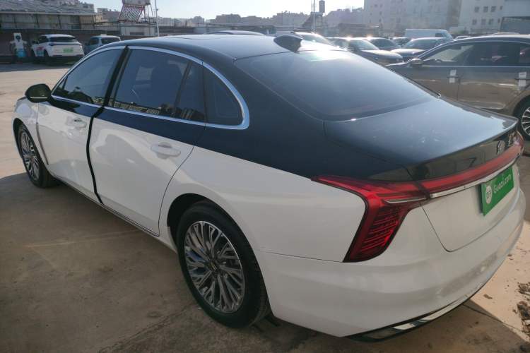 Used Hongqi H5 2023 1.5T HEV Smart Connect Flagship Edition