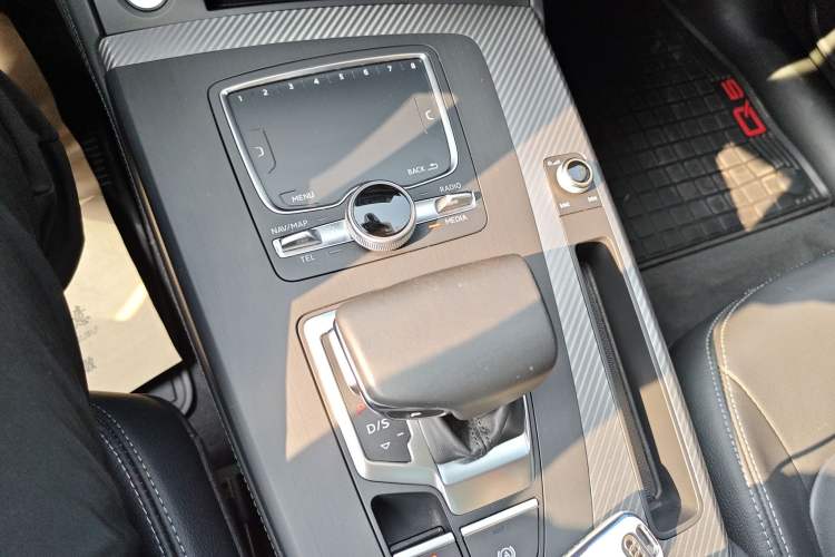 Used Audi Q5L 2020 45 TFSI Prestige Fashion Model
