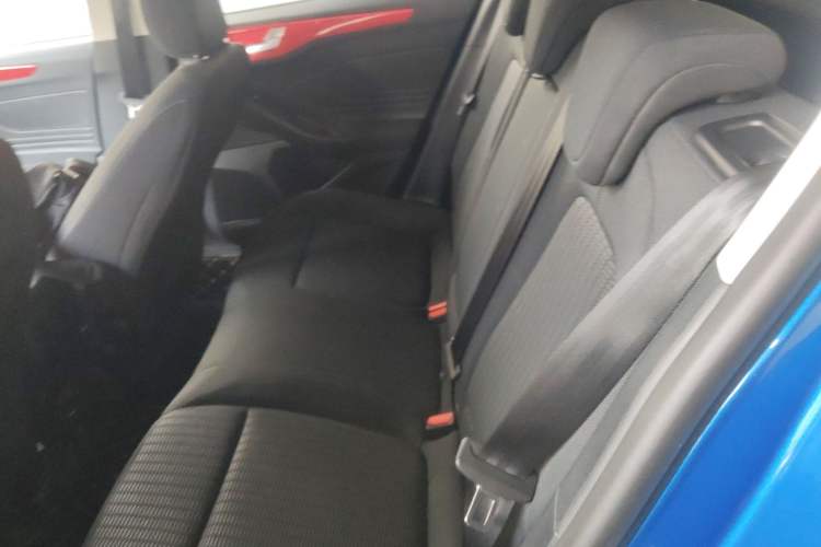 Used Ford Focus 2019 Hatchback 1.5L Automatic Sharp Edition China V Standard Left Rear Seat