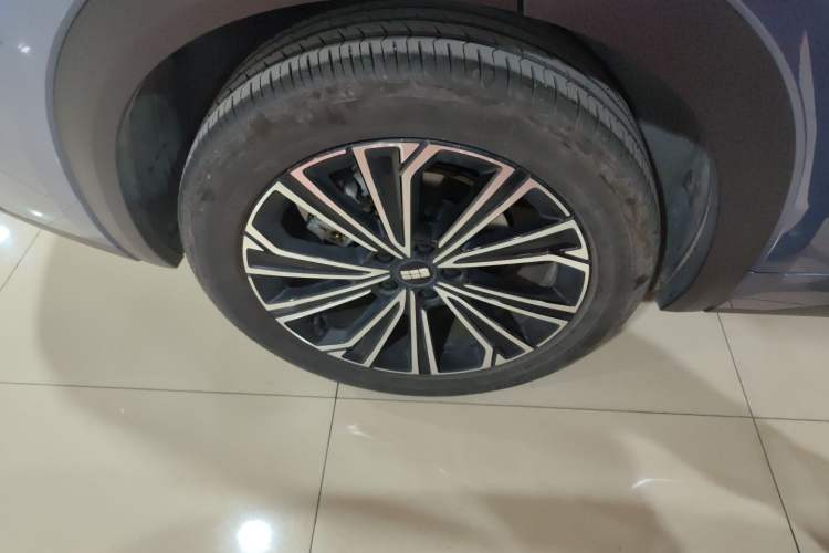 Used Geely Galaxy Galaxy Xingjian 7 EM-i 2025 120km Flagship Edition