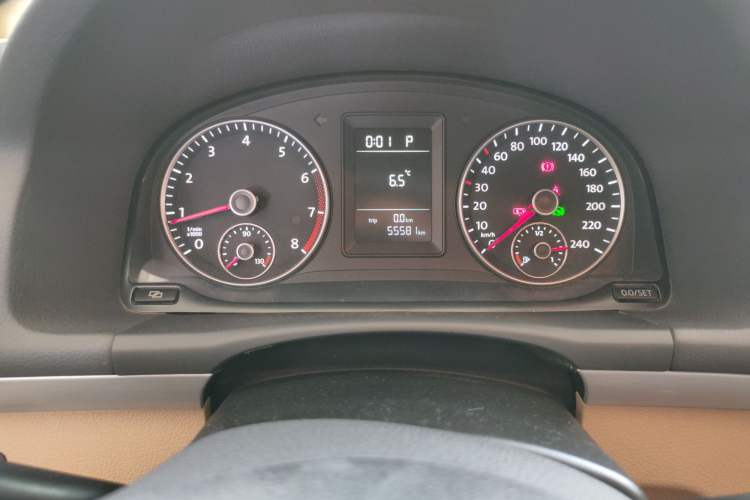 Used Volkswagen Touran 2011 1.4T DSG Zhiya Edition 5 Seats