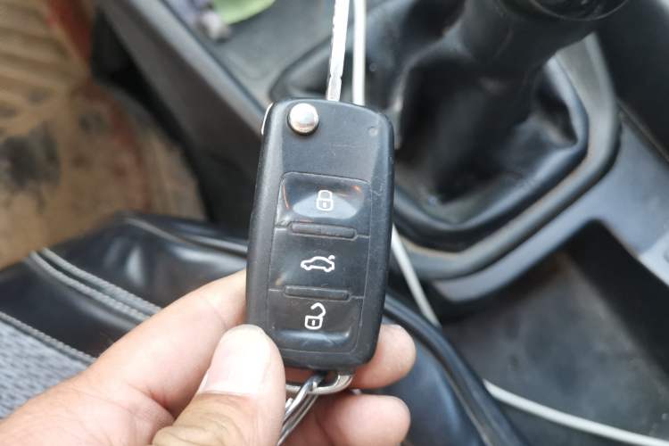 Used Volkswagen Santana 2016 1.4L Manual Fashion Edition
