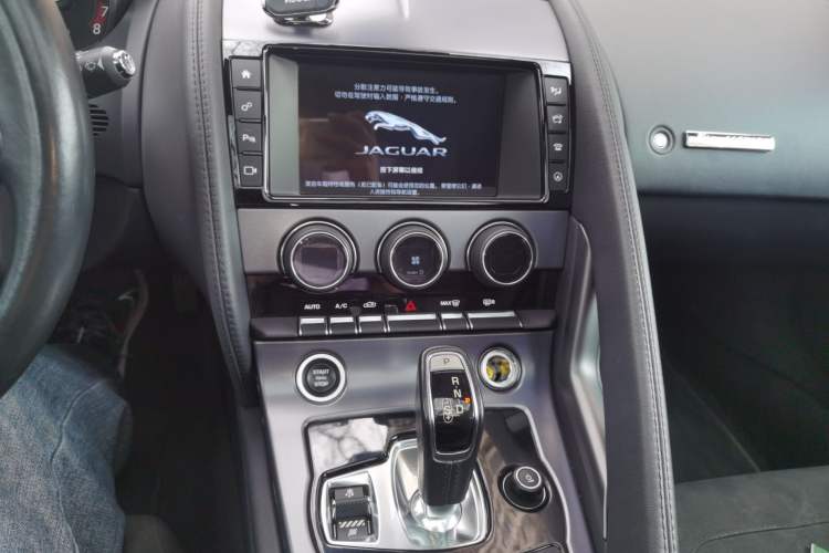 Used Jaguar F-TYPE 2018 3.0 SC Hardtop Version
