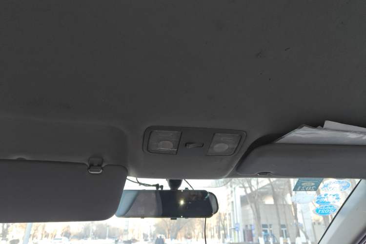 Used Hyundai Verna (older generation) 2014 1.4L Manual Smart GLS Trim
