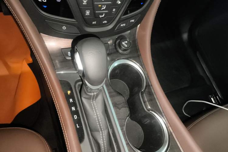 Used Buick Envision 2017 20T Two-Wheel Drive Elite Version Gear Lever