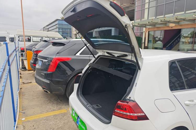 Used Volkswagen Golf 2016 1.6L Automatic Comfort Model