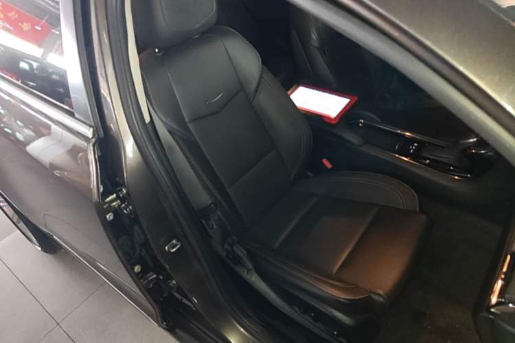 Used Cadillac ATS-L 2017 28T Fashion Edition
