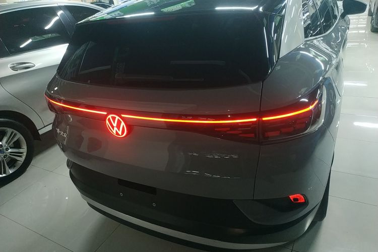 Used Volkswagen ID.4 CROZZ 2021 Long-Range PRO Two-Wheel Drive Version Rear