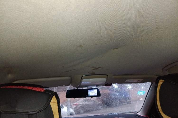 Used Zotye T600 2015 1.5T Manual Elite Model
