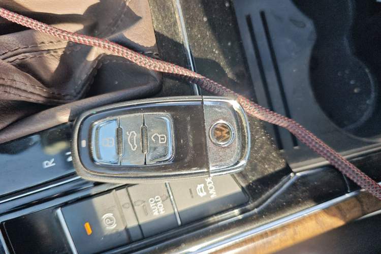 Used Volkswagen Phideon 2018 Revised Version 380TSI Two-Wheel-Drive Flagship Edition