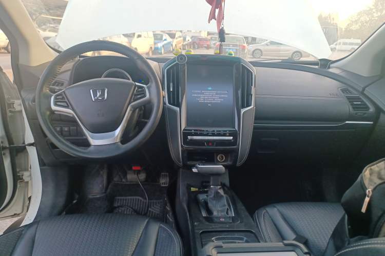 Used Luxgen U6 SUV 2017 Revised Version 1.6T Fashion Edition
